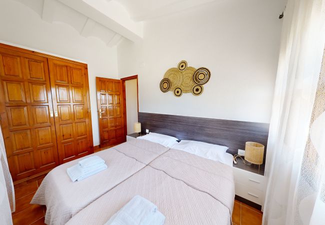 Casa rural en Ampolla - Los Olivos Casa rural en Ampolla - Los Olivos