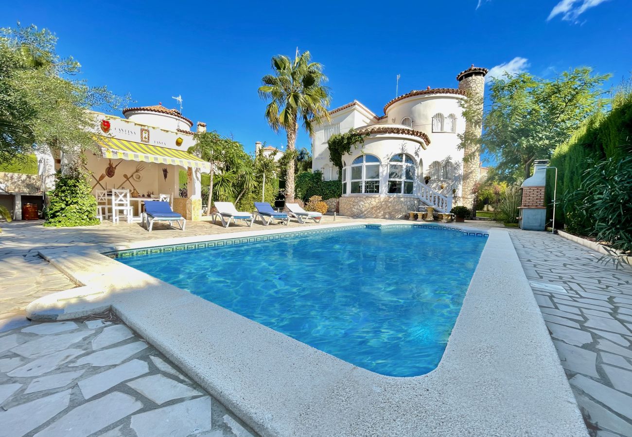 Villa en El Perelló - Villa Naili Villa en El Perelló - Villa Naili