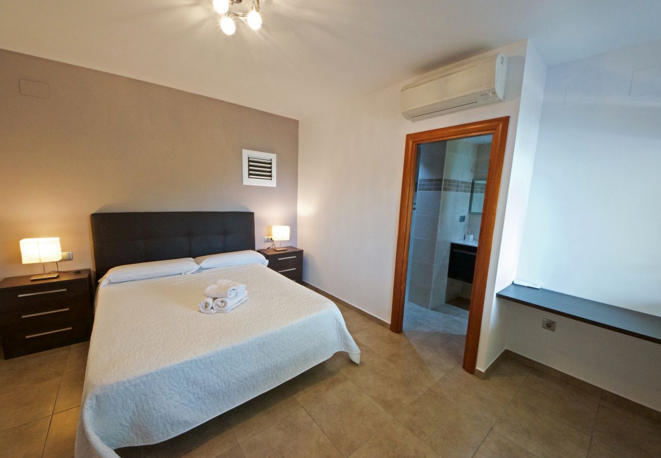 Villa en Ampolla - Cui Bono Villa en Ampolla - Cui Bono