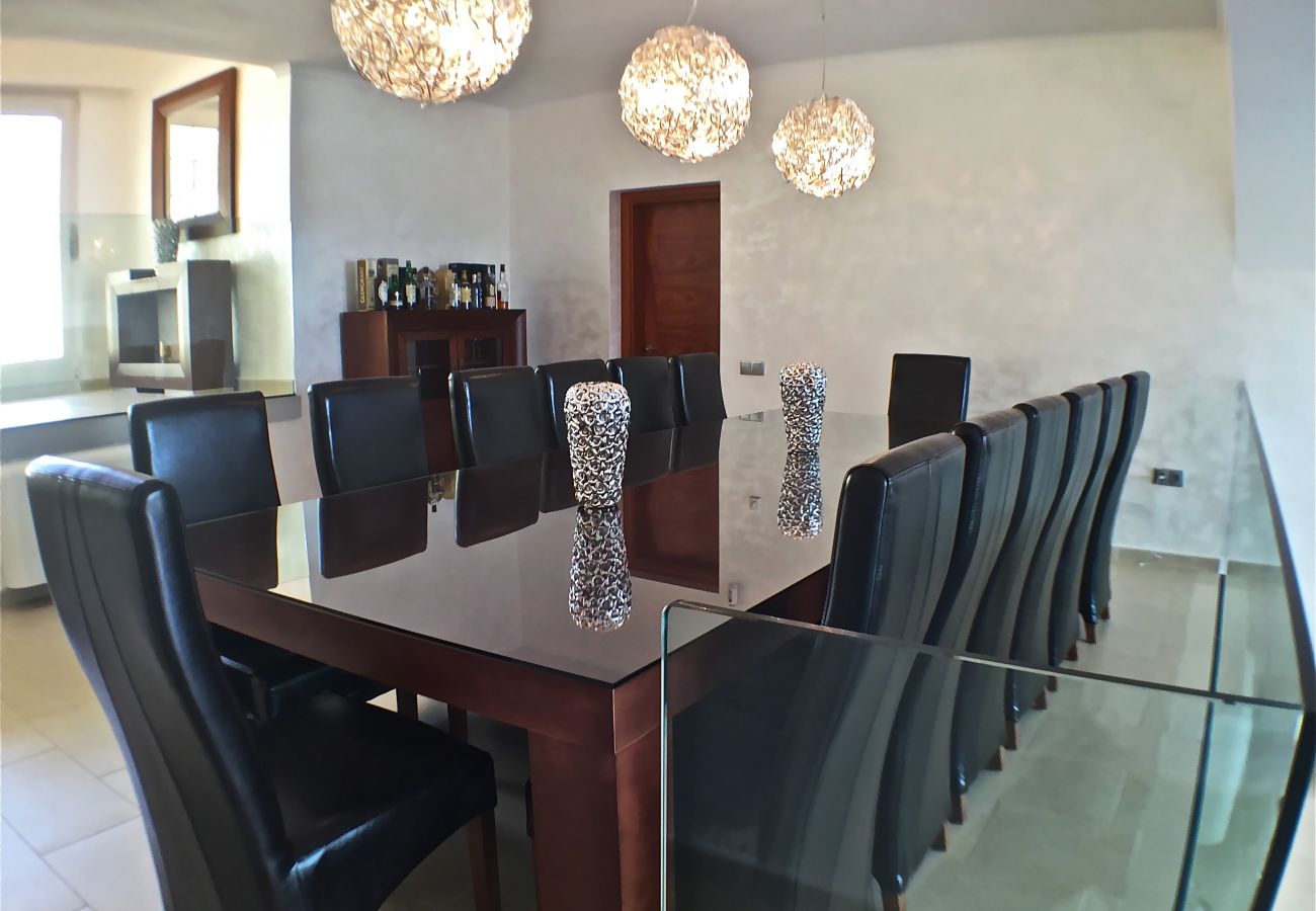 Villa en Ampolla - Cui Bono Villa en Ampolla - Cui Bono