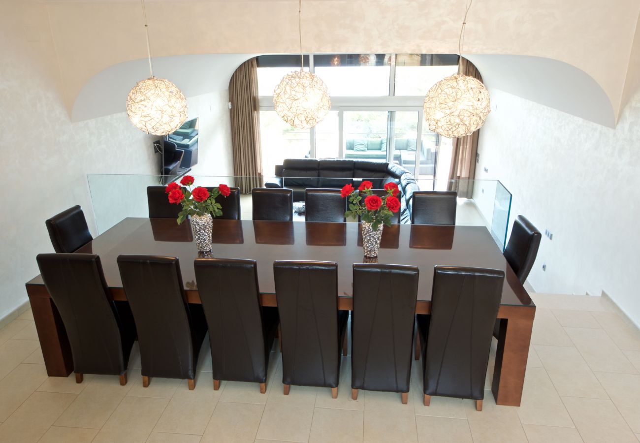 Villa en Ampolla - Cui Bono Villa en Ampolla - Cui Bono