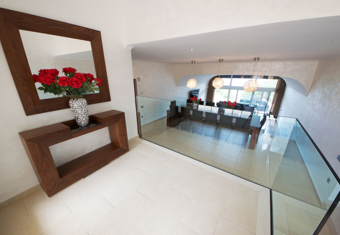 Villa en Ampolla - Cui Bono Villa en Ampolla - Cui Bono