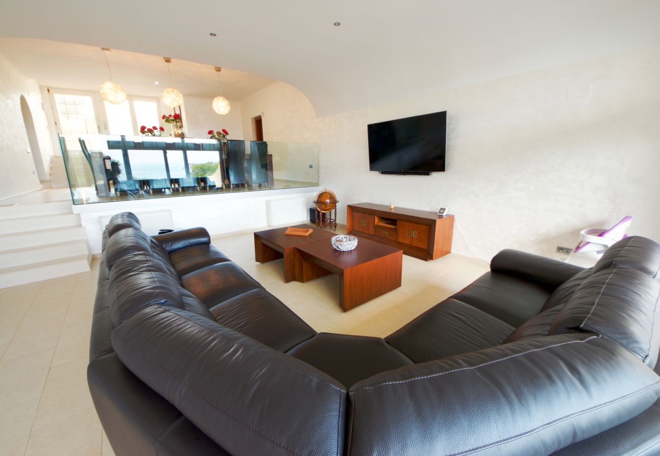 Villa en Ampolla - Cui Bono Villa en Ampolla - Cui Bono