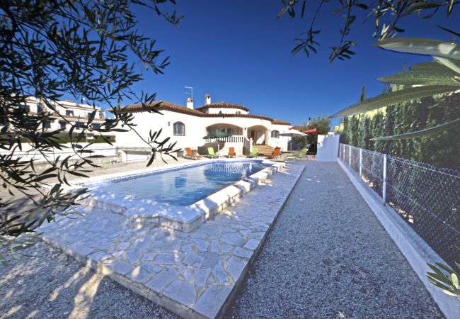 Villa en Ampolla - Villa Nicole Villa en Ampolla - Villa Nicole