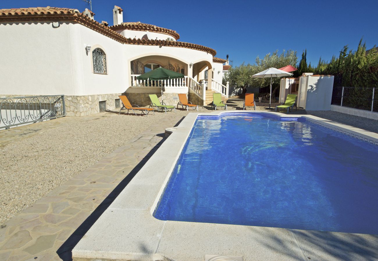 Villa en Ampolla - Villa Nicole Villa en Ampolla - Villa Nicole