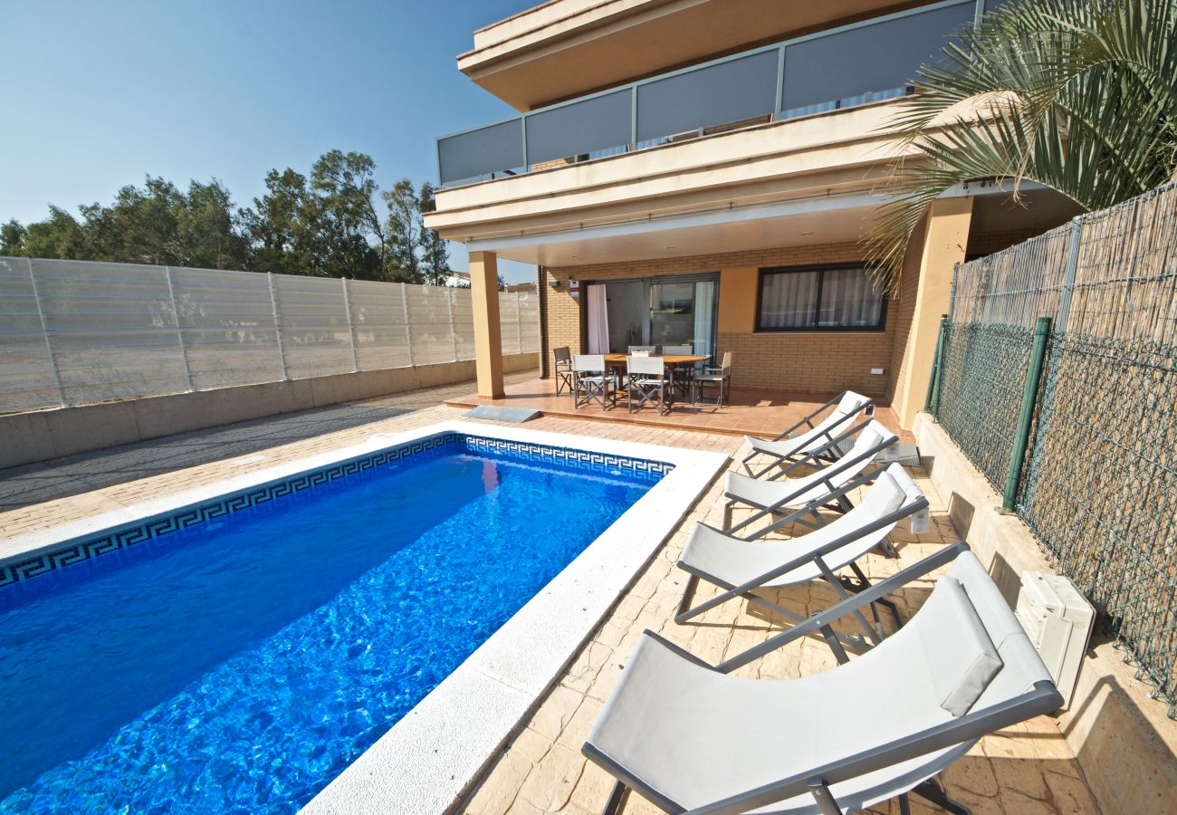 Villa en Ampolla - Villa Arenal Villa en Ampolla - Villa Arenal