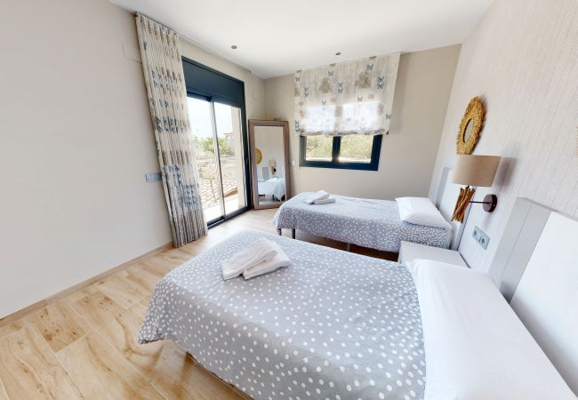 Villa en Ampolla - Villa Santa Llucia Villa en Ampolla - Villa Santa Llucia