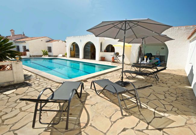 Casa rural en Ampolla - Las Gaviotas Casa rural en Ampolla - Las Gaviotas