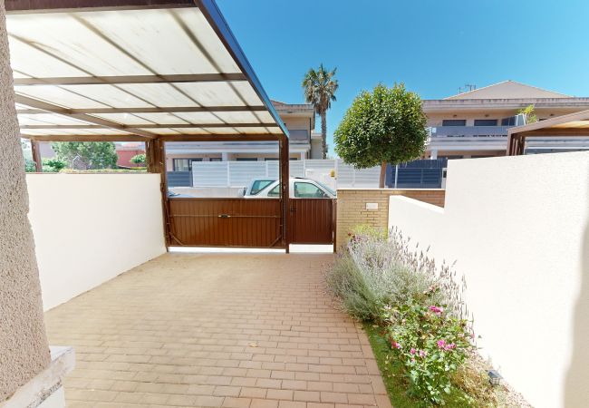 Casa adosada en Ampolla - Casa Tranquilo Casa adosada en Ampolla - Casa Tranquilo