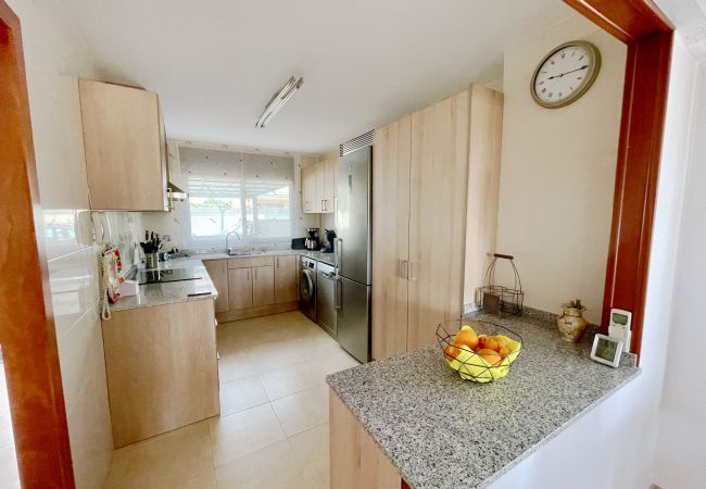 Casa adosada en Ampolla - Casa Dani Casa adosada en Ampolla - Casa Dani