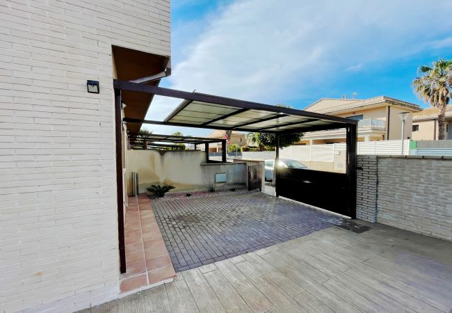 Casa adosada en Ampolla - Casa Dani Casa adosada en Ampolla - Casa Dani