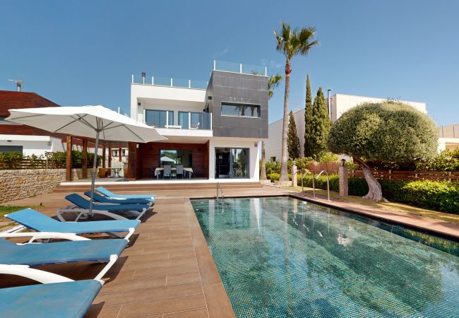 Villa à El Perelló - Villa Elena Villa à El Perelló - Villa Elena