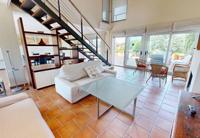 Villa in Ampolla - Villa Gaudi Villa in Ampolla - Villa Gaudi