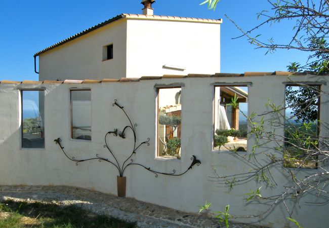 Cottage in Ampolla - Villa La Calma Cottage in Ampolla - Villa La Calma
