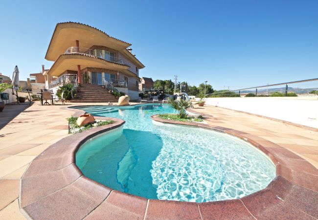 Villa in Ampolla - Villa Bonfill Villa in Ampolla - Villa Bonfill