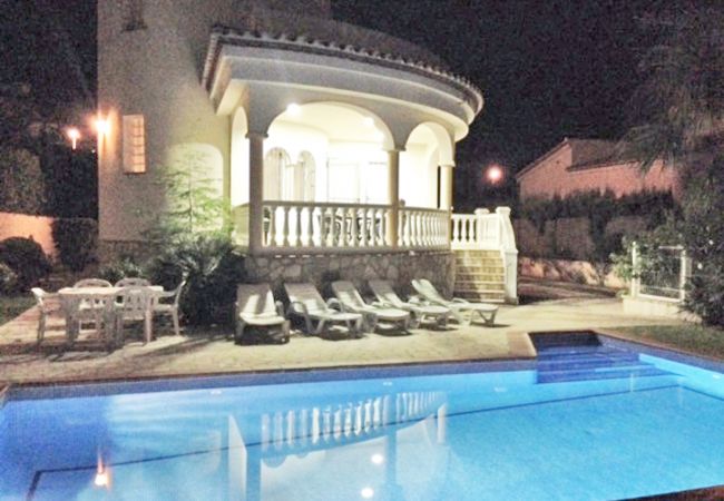Villa in Ampolla - Villa Paula Villa in Ampolla - Villa Paula
