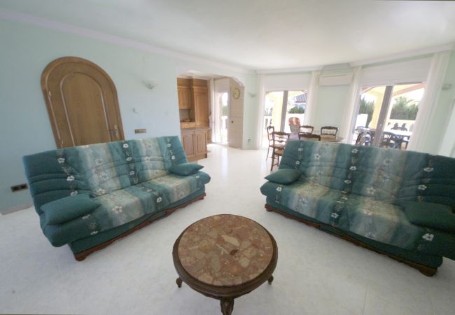 Villa in Ampolla - Villa Nicole Villa in Ampolla - Villa Nicole