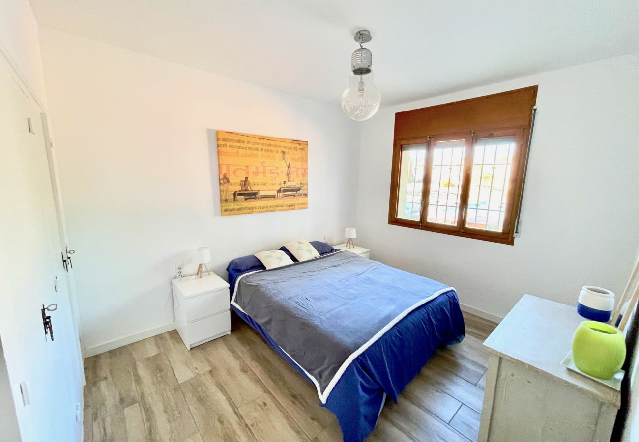 Villa in Ampolla - Villa Pineda Villa in Ampolla - Villa Pineda