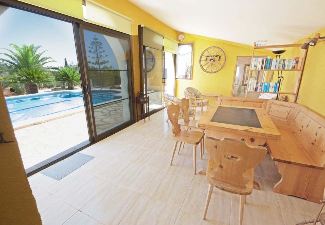 Cottage in Ampolla - Las Gaviotas Cottage in Ampolla - Las Gaviotas