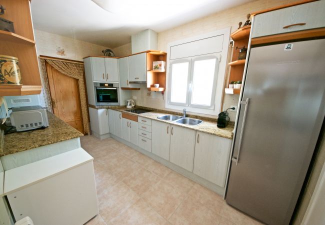 Cottage in Ampolla - Las Gaviotas Cottage in Ampolla - Las Gaviotas