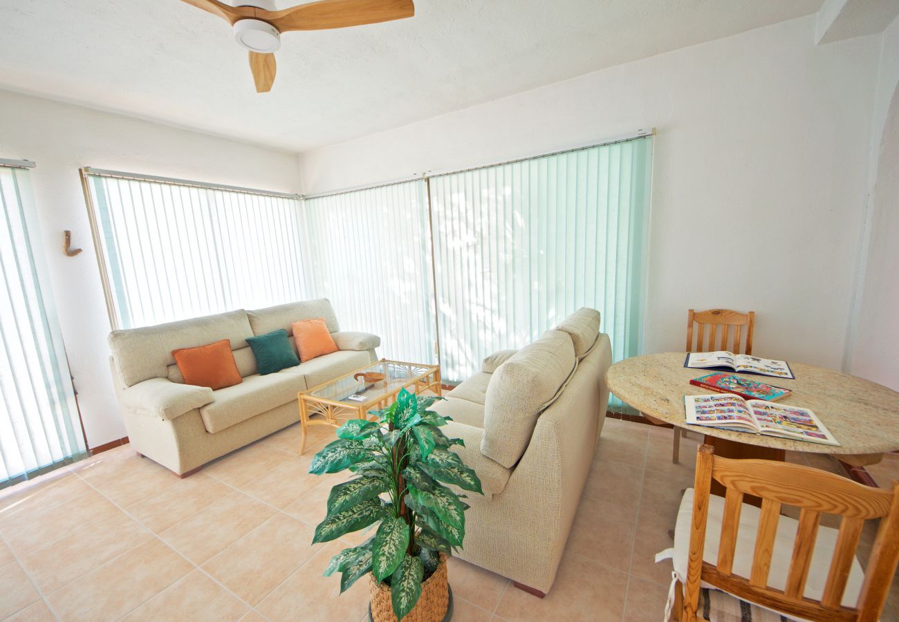 Cottage in Ampolla - Las Gaviotas Cottage in Ampolla - Las Gaviotas