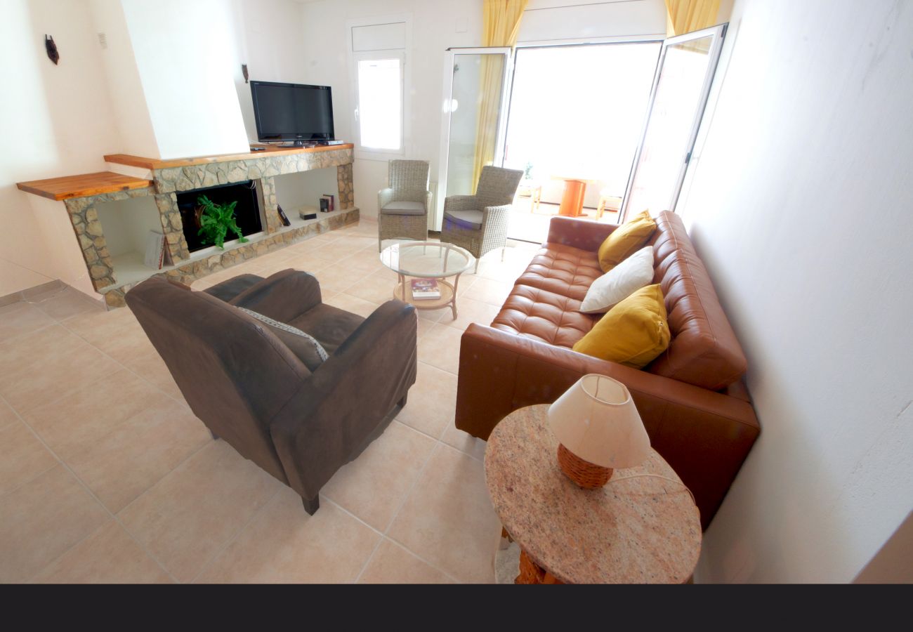 Cottage in Ampolla - Las Gaviotas Cottage in Ampolla - Las Gaviotas