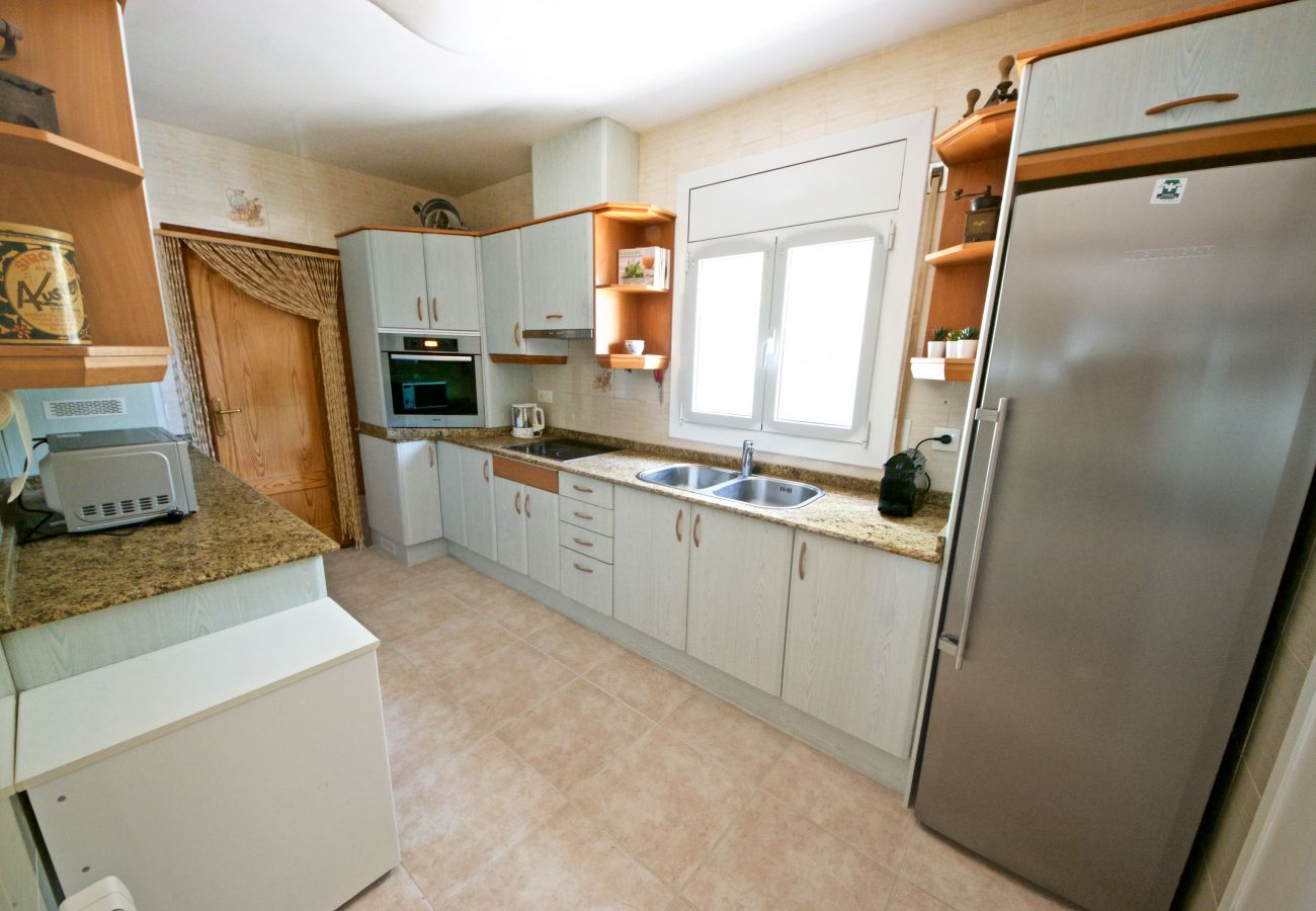 Cottage in Ampolla - Las Gaviotas Cottage in Ampolla - Las Gaviotas