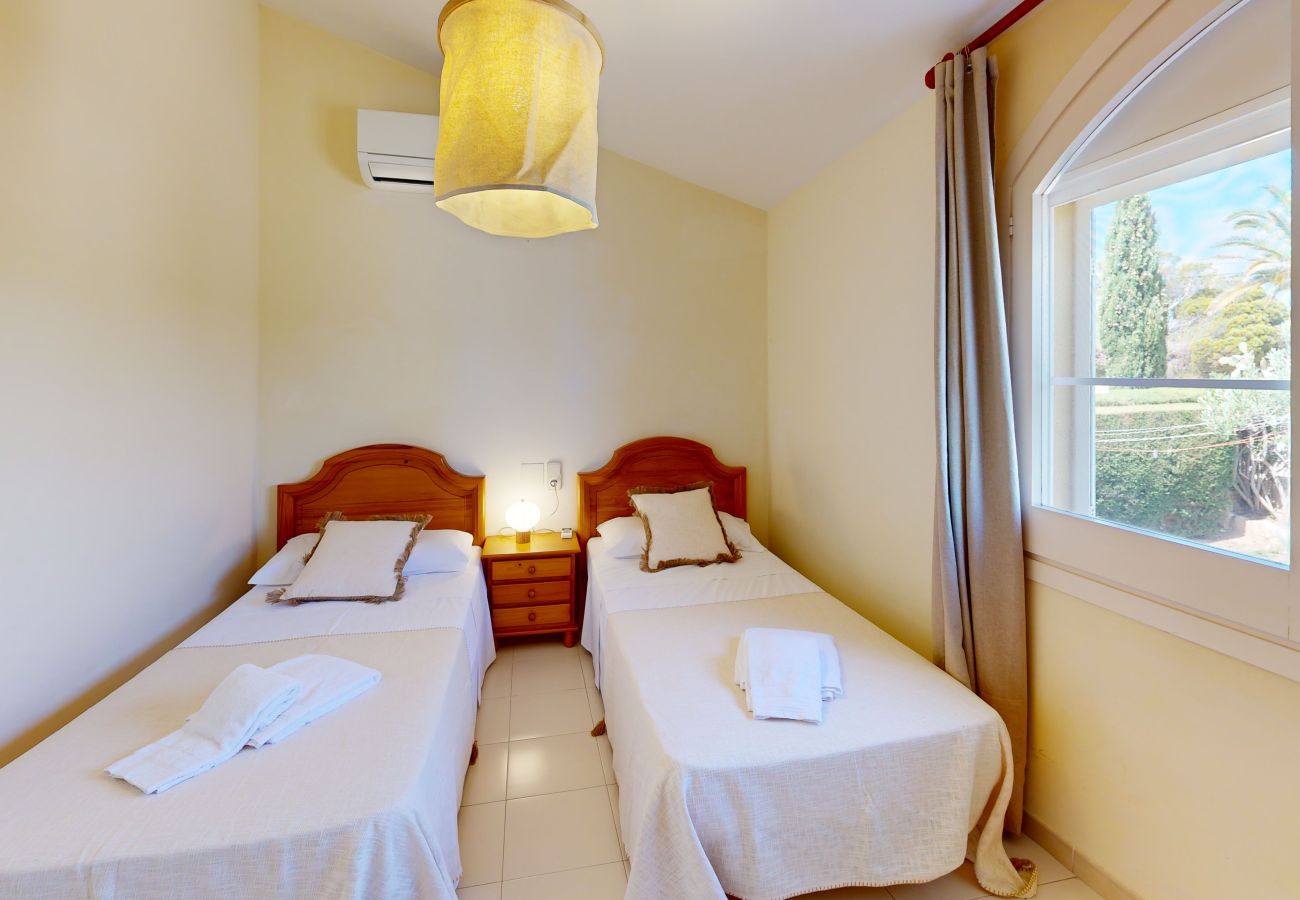 Villa in Ametlla de Mar - Villa Marina Villa in Ametlla de Mar - Villa Marina