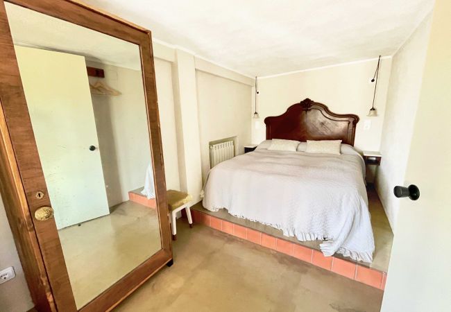 Cottage in Tortosa - Casa Ecológica El Ginjol Cottage in Tortosa - Casa Ecológica El Ginjol