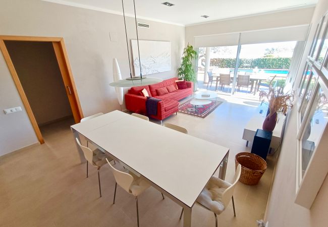 Villa in Ampolla - Villa Sol Villa in Ampolla - Villa Sol