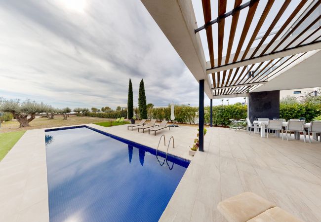 Villa in El Perelló - Villa Lili Villa in El Perelló - Villa Lili