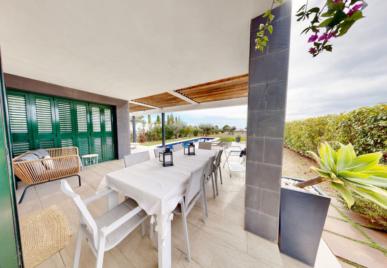 Villa in El Perelló - Villa Lili Villa in El Perelló - Villa Lili