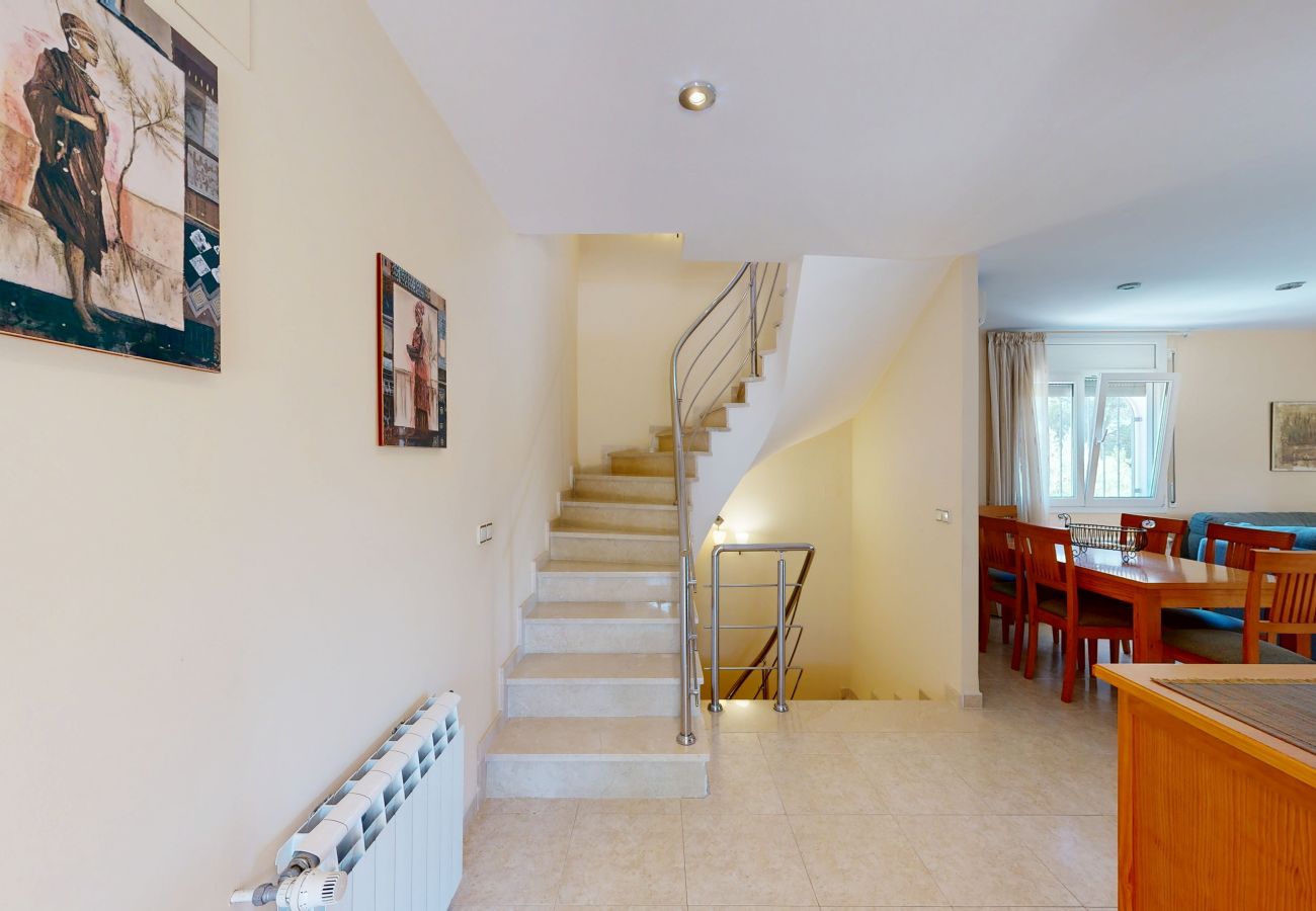 Villa in Ampolla - Villa Ariana Villa in Ampolla - Villa Ariana