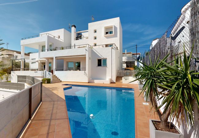 Villa in Ampolla - Villa Ema