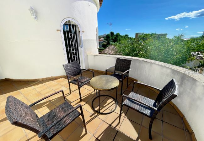 Вилла на El Perelló - Villa Naili Вилла на El Perelló - Villa Naili