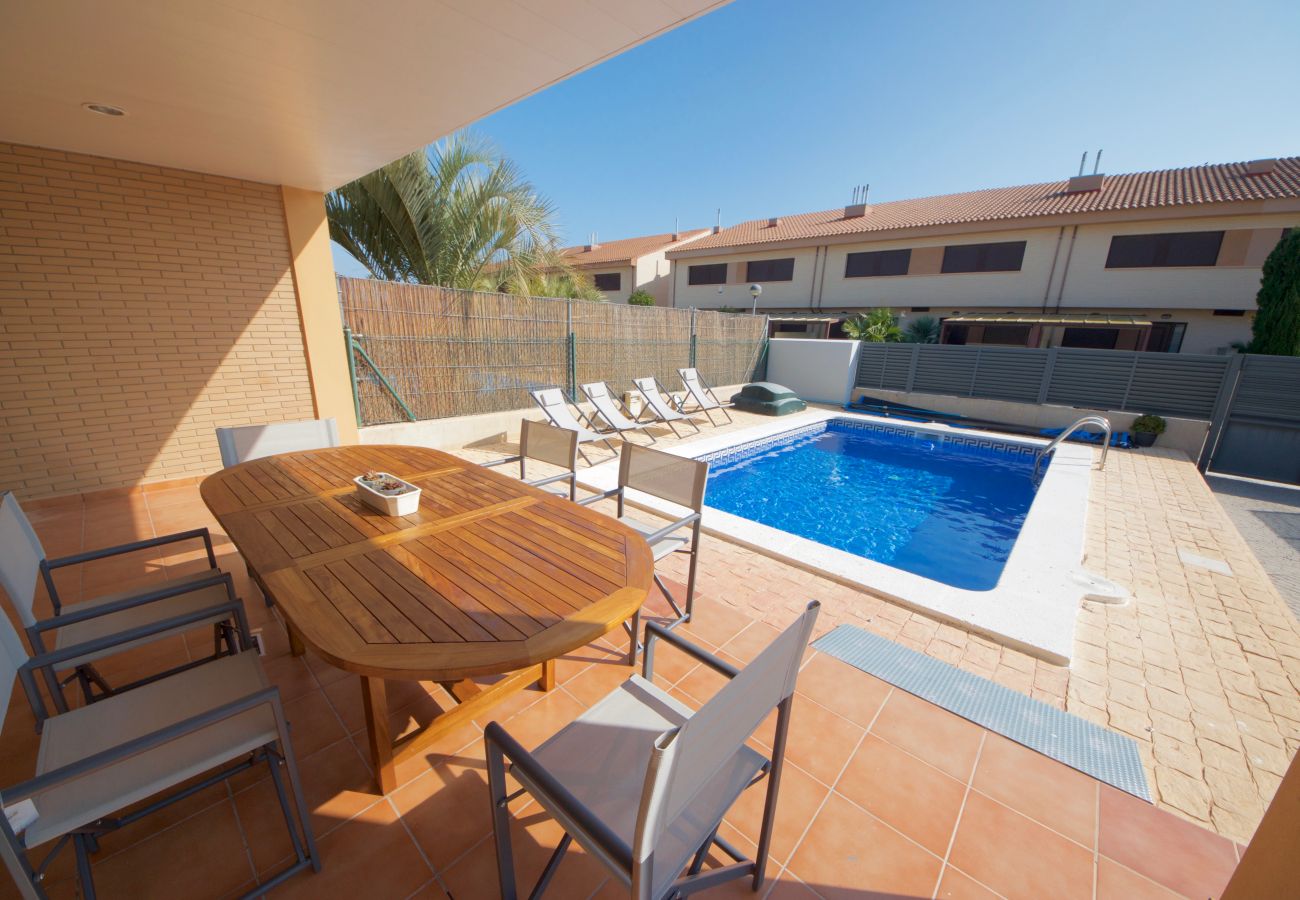 Вилла на Ampolla - Villa Arenal Вилла на Ampolla - Villa Arenal