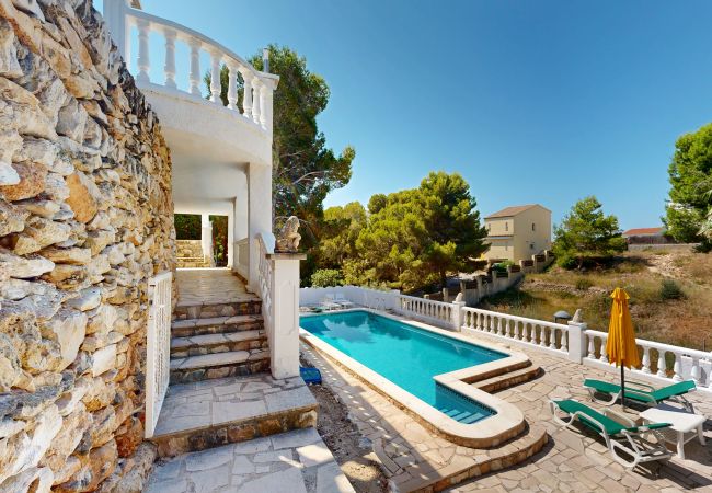 Вилла на Ampolla - Villa Cristopol Вилла на Ampolla - Villa Cristopol