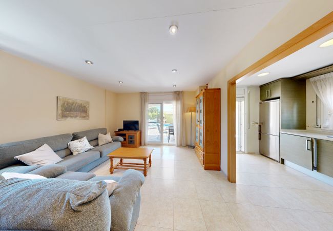 Вилла на Ampolla - Villa Ariana Вилла на Ampolla - Villa Ariana