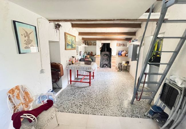 Особняк на Tortosa - Finca las 2 casas Особняк на Tortosa - Finca las 2 casas