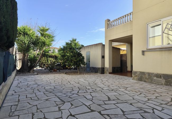 Вилла на Ametlla de Mar - Villa Mariona Вилла на Ametlla de Mar - Villa Mariona