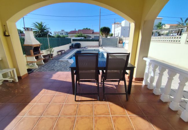 Вилла на Ametlla de Mar - Villa Mariona Вилла на Ametlla de Mar - Villa Mariona