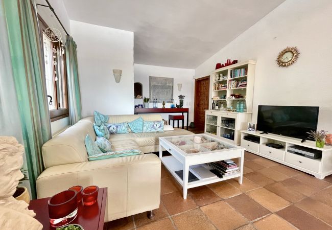 Особняк на El Perelló - Finca Aguila Особняк на El Perelló - Finca Aguila