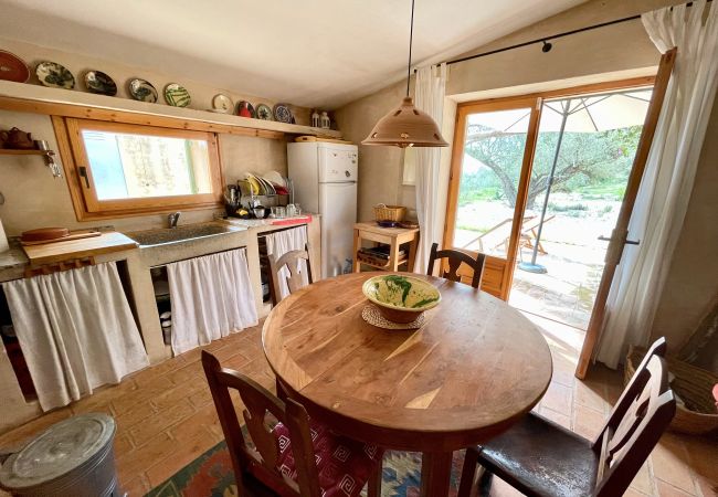 Особняк на Tortosa - Finca del Escritor Особняк на Tortosa - Finca del Escritor