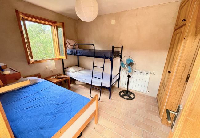 Особняк на Tortosa - Finca del Escritor Особняк на Tortosa - Finca del Escritor