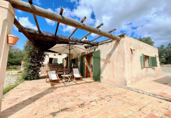 Особняк на Tortosa - Finca del Escritor Особняк на Tortosa - Finca del Escritor