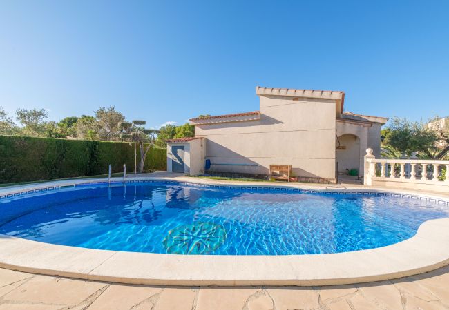 Вилла на Ampolla - Villa Palmeras Вилла на Ampolla - Villa Palmeras