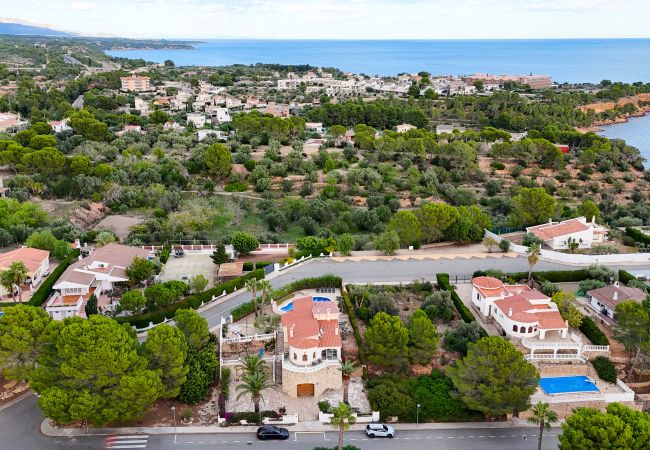 Вилла на Ampolla - Villa Palmeras Вилла на Ampolla - Villa Palmeras