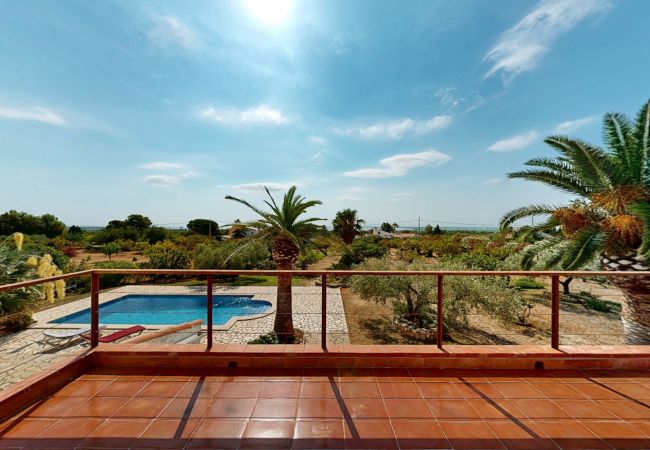 Особняк на Ampolla - Villa Joana Особняк на Ampolla - Villa Joana