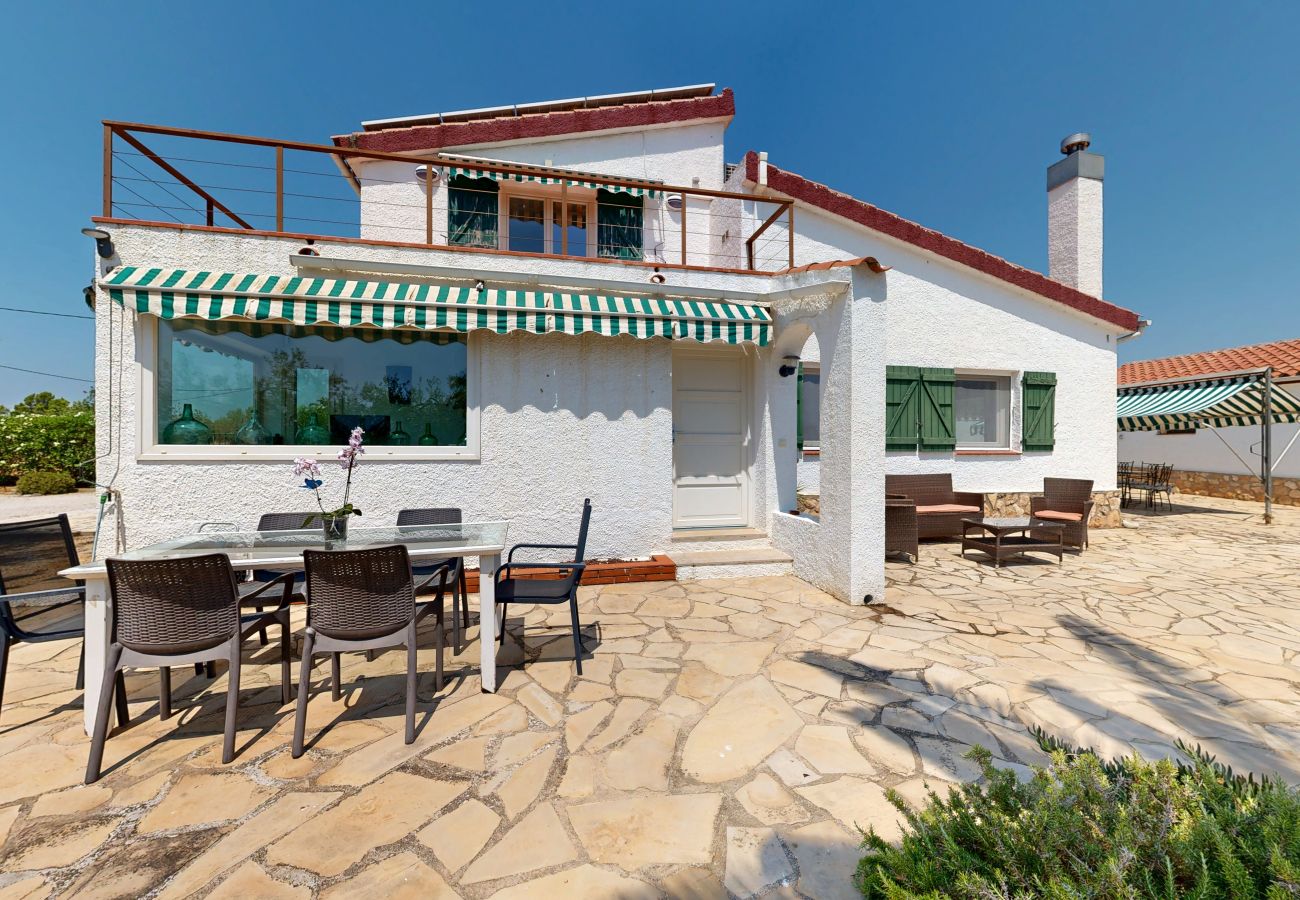 Особняк на Ampolla - Villa Joana Особняк на Ampolla - Villa Joana