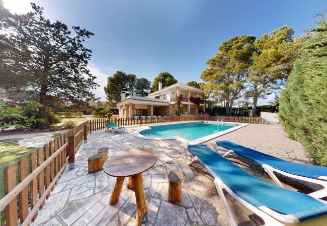 Вилла на Ametlla de Mar - Villa Bella Cala Вилла на Ametlla de Mar - Villa Bella Cala